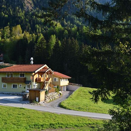 Villa 22 Oetz Bagian luar foto